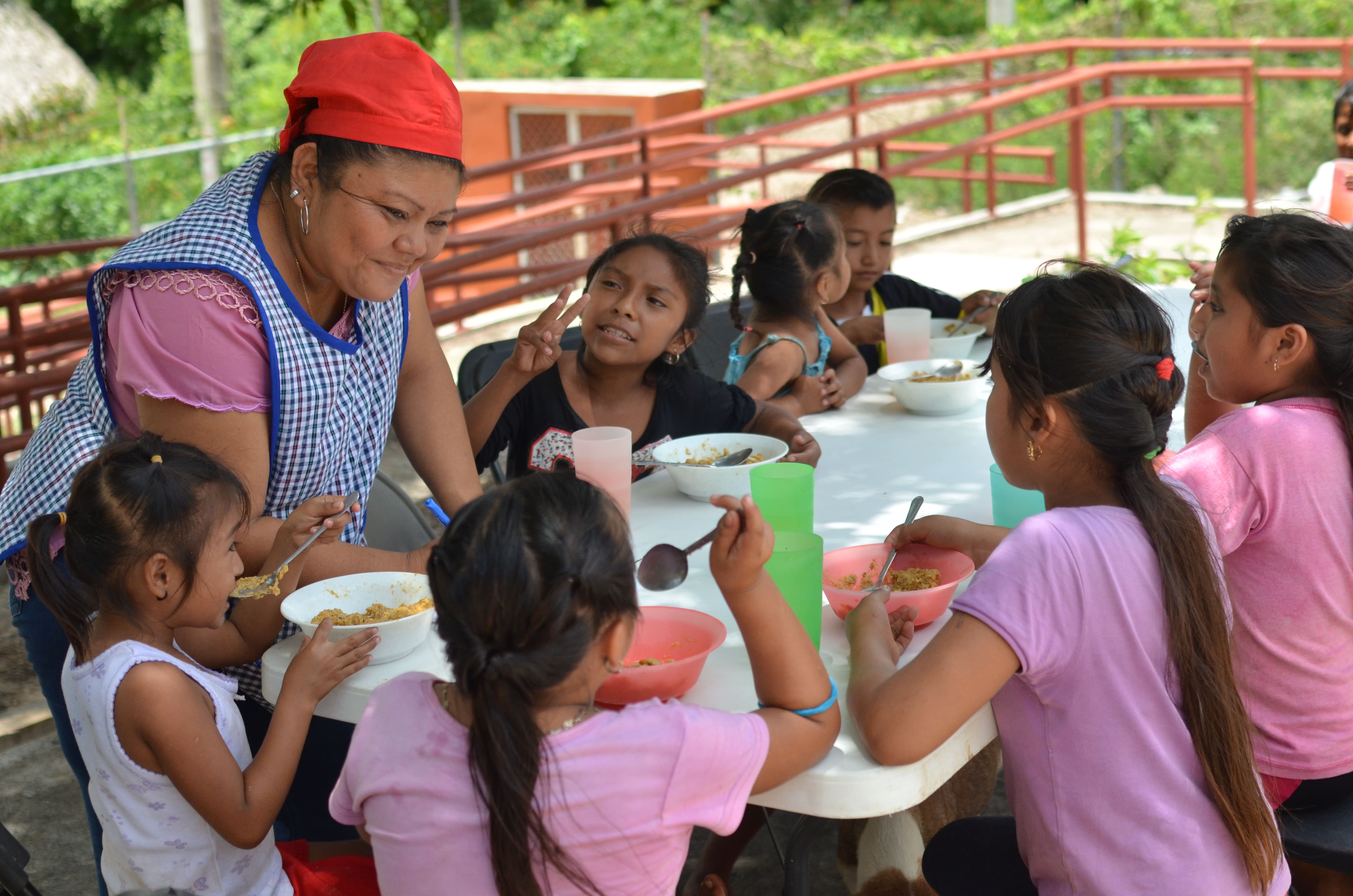 <p>Yucatán ocupó el 2do lugar a nivel nacional con la mayor tasa de desnutrición severa en niños de 1 a 4 años (SSA, 2018). Por ello tenemos el compromiso de mejorar la nutrición infantil. </p>
